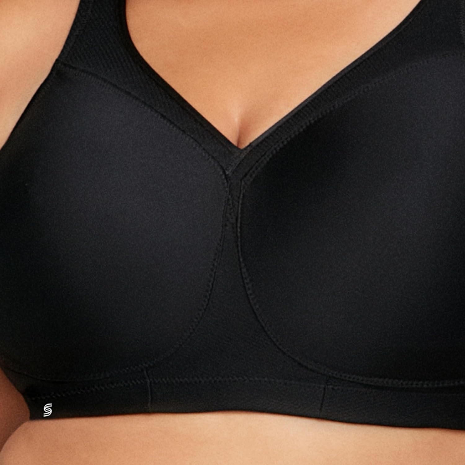 image:imageGlamorise Full Figure Plus Size MagicLift Seamless Sports Bra Wirefree 1006Black