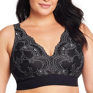 image:imageGlamorise Womens Lace Plunge Bralette Wirefree 7013Black